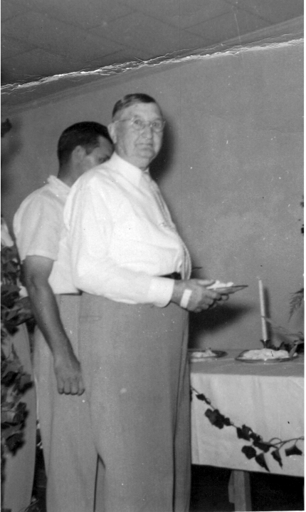 Uncle Dell in buffet line